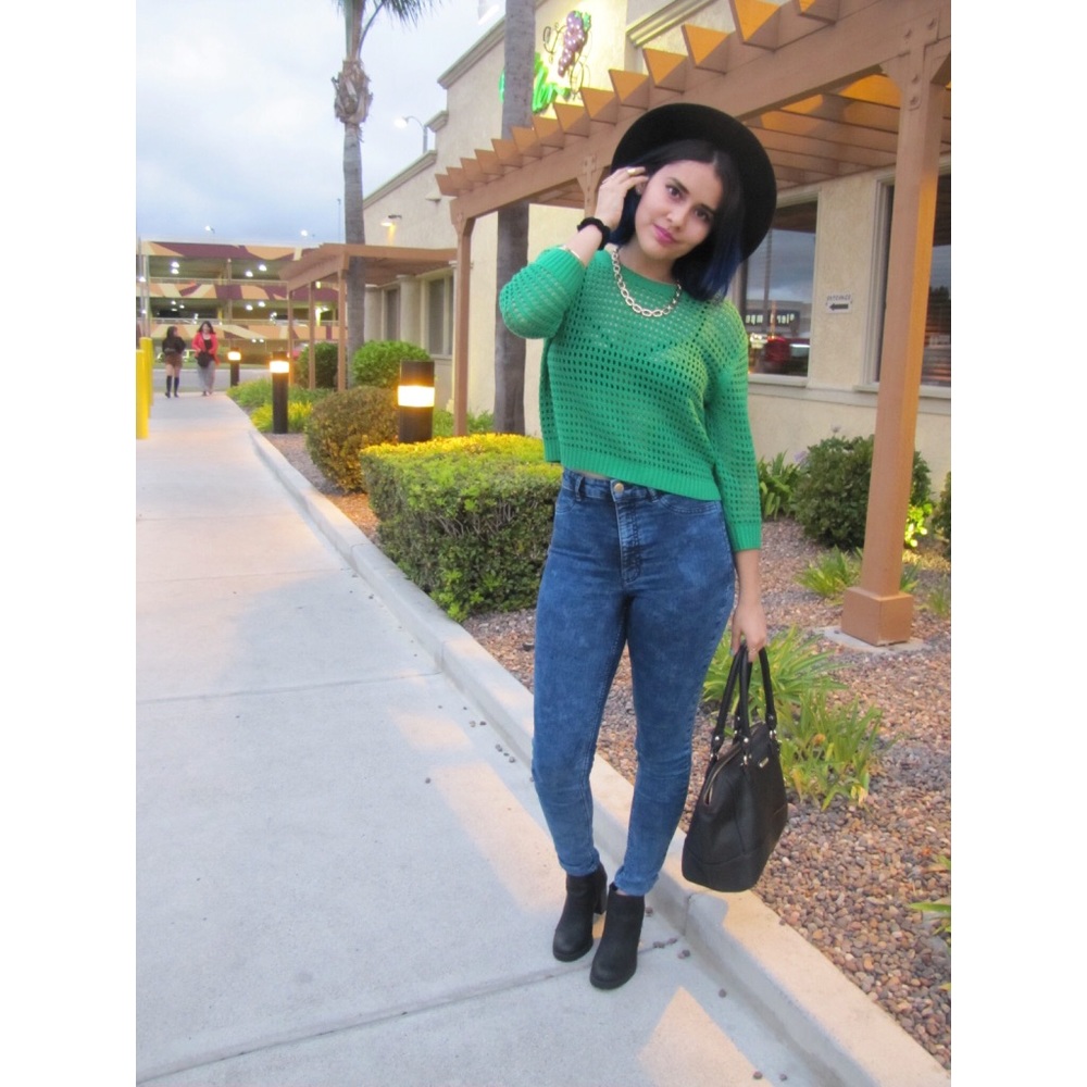 Forest Green Knit Mesh Cropped Sweater